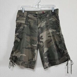 Moe Camo Y2K Low Rise Bermuda Shorts w Side Cinching Womens Size 10 Petite
